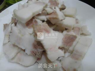 下酒下饭菜首选－－回锅肉的做法步骤：2