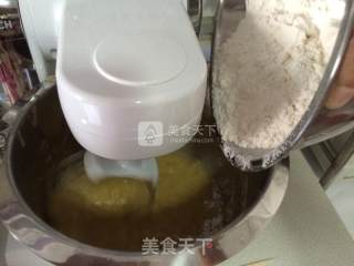 零失败--香蕉蓝莓Muffine的做法步骤：7