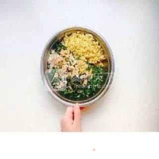 翡翠饺子奉上！祝大家冬至饺子团圆的做法步骤：1