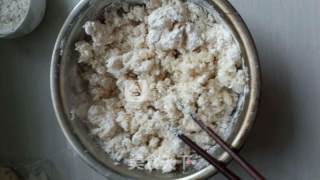 家常葱油饼的做法步骤：2