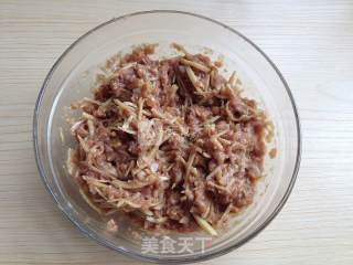 笋肉蒸饺的做法步骤：6
