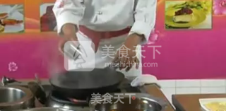【桃李厨艺】——香辣蛋饺的做法步骤：4