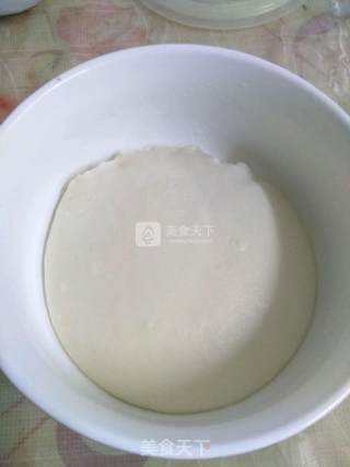 肉丝西红柿菠菜面片汤的做法步骤：1