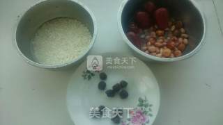 桂圆莲子八宝粥的做法步骤：4