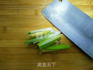柠香煎鲅鱼的做法步骤：2