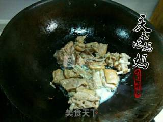 冬至羊排火锅的做法步骤：7