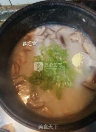 香菇鸡肉粥的做法步骤：9