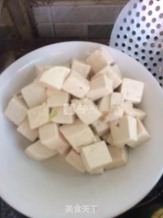 家常豆腐的做法步骤：1