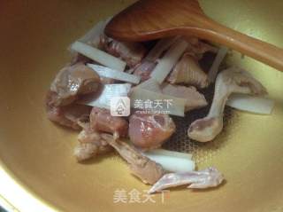 山药胡萝卜烧仔鸡的做法步骤：6