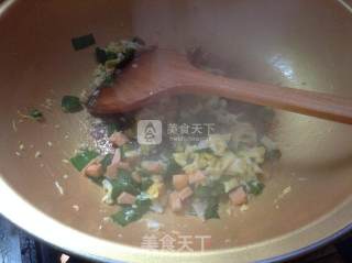 营养美味--蛋炒饭的做法步骤：4