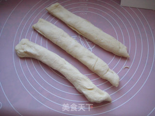 圣诞花环面包的做法步骤：7