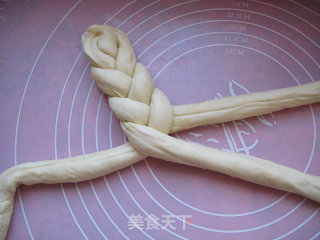 圣诞花环面包的做法步骤：10