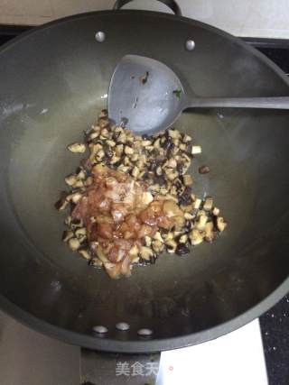 香菇豌豆饭的做法步骤：7