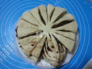花型豆沙面包的做法步骤：6