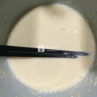 香肠葱香鸡蛋饼的做法步骤：4