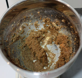 童话中的梦幻小屋---圣诞姜饼屋的做法步骤：2