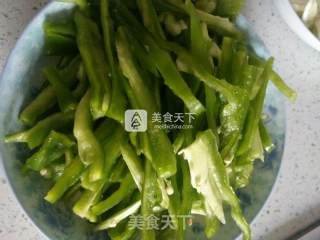 青椒肉丝的做法步骤：10