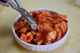 韩流里的暖锅【辣白菜豆腐汤】的做法步骤：3