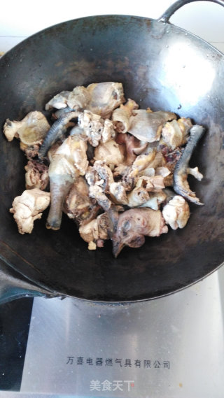 栗子香菇乌鸡汤的做法步骤：3