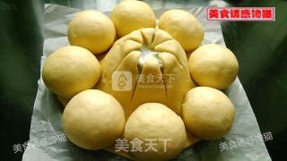 皇冠面包的做法步骤：8