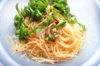 清爽炝锅土豆丝的做法步骤：7