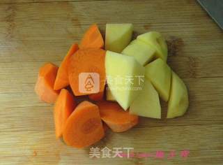 酱烧土豆牛肉的做法步骤：2