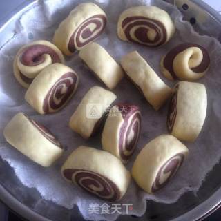 双色馒头的做法步骤：9