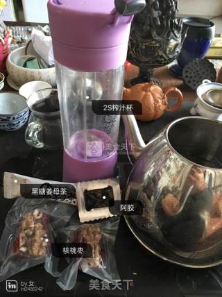黑糖姜母阿胶核桃枣粥的做法步骤：2