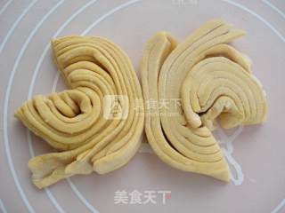 菊花馒头的做法步骤：7