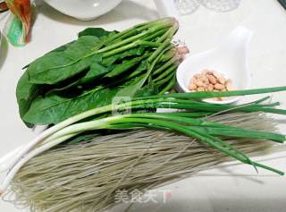 舌尖上的美味——肉沫酸辣粉的做法步骤：1