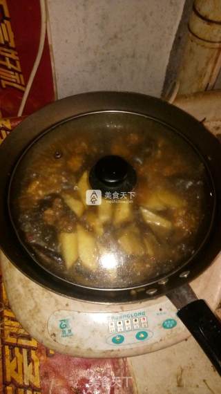 松菇土豆炖鸡的做法步骤：7