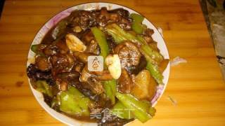 松菇土豆炖鸡的做法步骤：12