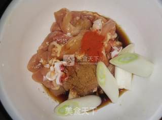 酥鸡沙拉饭的做法步骤：2