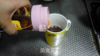【肥肥妈的美味手记】——懒人版原味奶茶的做法步骤：3