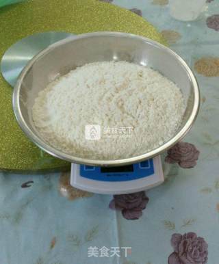 小笼汤包的做法步骤：1