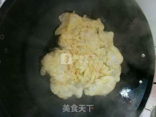 杏鲍菇炒鸡蛋的做法步骤：6