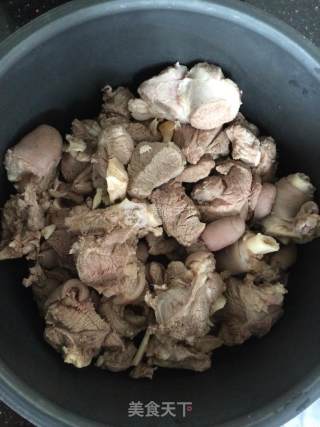 羊肉汤的做法步骤：2