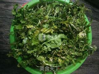 荠菜猪肉馄饨的做法步骤：2