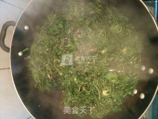 荠菜猪肉馄饨的做法步骤：6