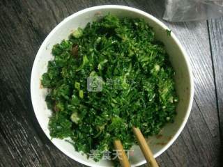 荠菜猪肉馄饨的做法步骤：9