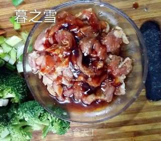 香菇肉酱面的做法步骤：3