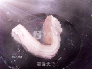 小芋头烧肉的做法步骤：3