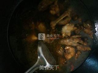 粉皮炖鸡的做法步骤：9