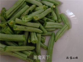 豆角焖面的做法步骤：3