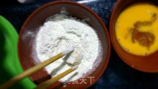 炸香蕉的做法步骤：2