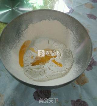 戚风原味蛋糕的做法步骤：6
