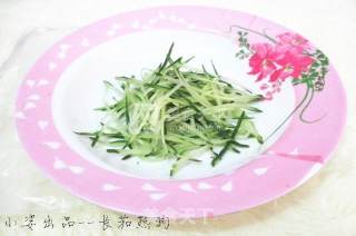 茄子热狗的做法步骤：2