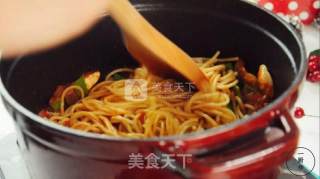 芝士番茄意面一厨作铸铁锅版的做法步骤：6