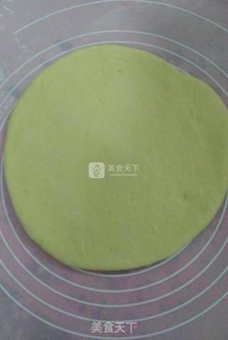 火腿香菇芝士披萨的做法步骤：13