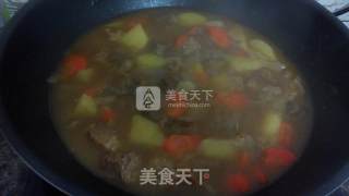 最佳下饭菜——咖喱土豆牛肉的做法步骤：8